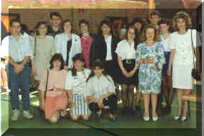 1992-Chatelineau-Groupe_TTB.jpg (9907 octets)